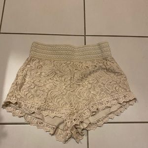 Cream lace shorts